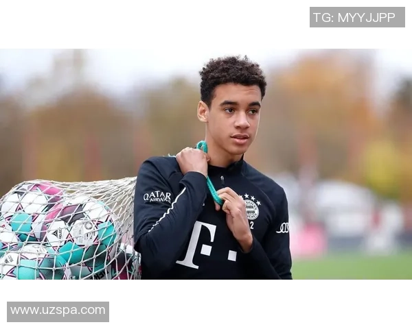 穆西亚拉的崛起:年轻天才如何改变足球的未来与战术格局 穆西亚拉的崛起:年轻天才如何改变足球的未来与战术格局